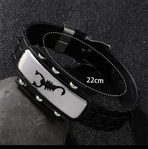 Quartz Watch and hand band Set - Picture 10 of 11